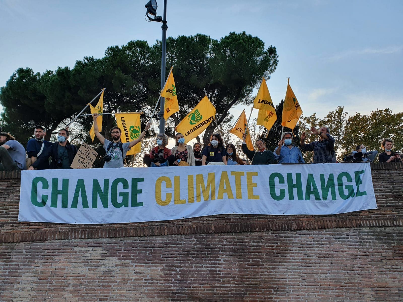 G20, accordo sul clima. Legambiente: “Delusi dal patto, mancano impegni concreti”