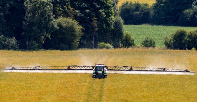 Legambiente presenta il report “Stop pesticidi nel piatto”
