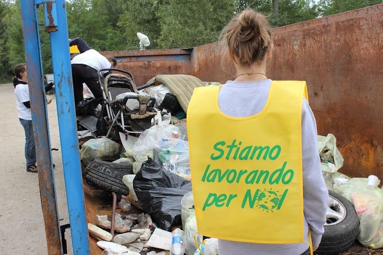 Sos rifiuti. Al via domani la 28 esima edizione di Puliamo il mondo. I dati del park litter