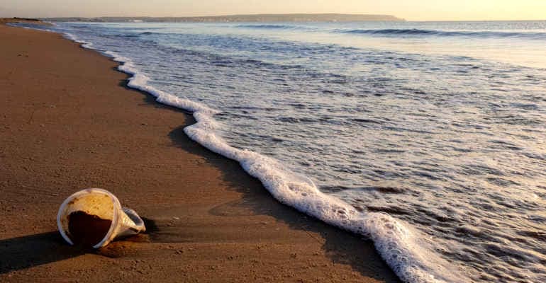 Marine litter: un Mediterraneo unito nella lotta ai rifiuti in mare