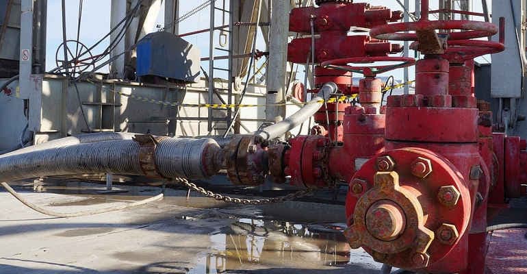 Italia bocciata in materia di energia. Il nostro report