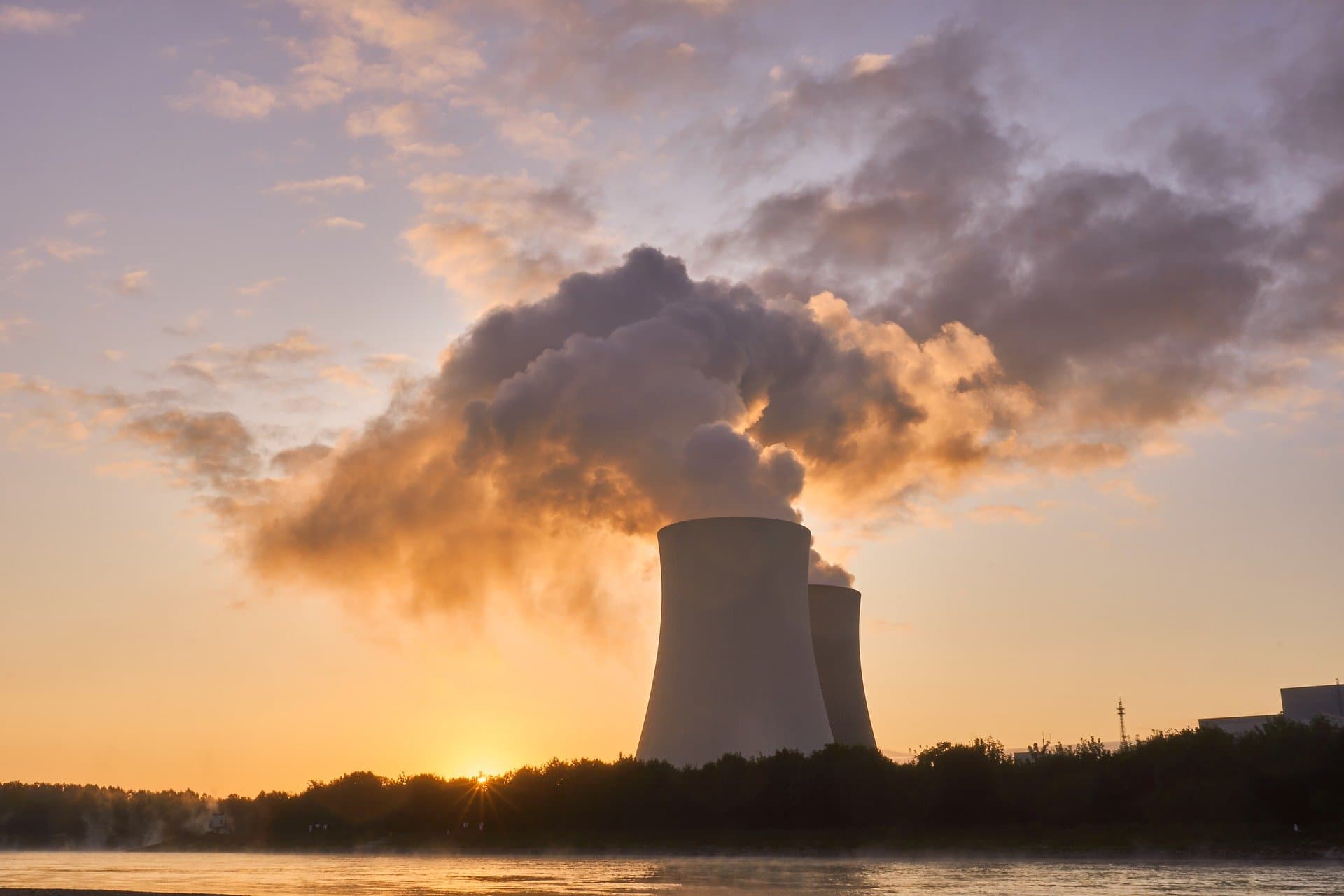 Nucleare. Greenpeace, Legambiente e WWF: “Tornare a parlare di nucleare è un esercizio davvero inutile e un dibattito sterile”