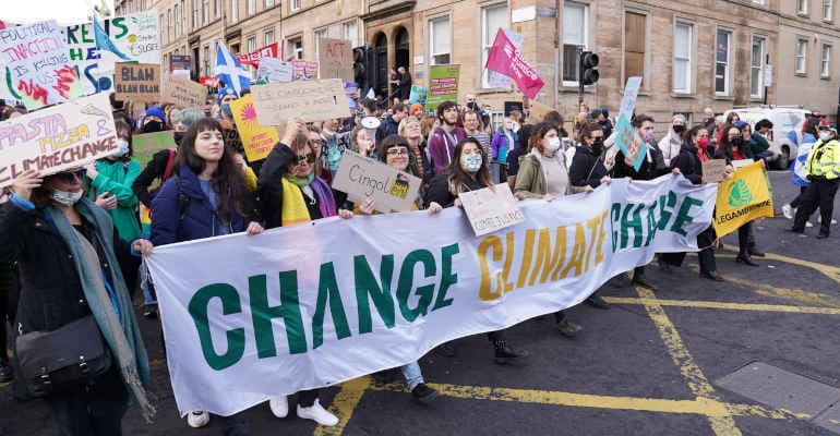 Global Strike, 25 marzo in piazza per il clima e per la pace