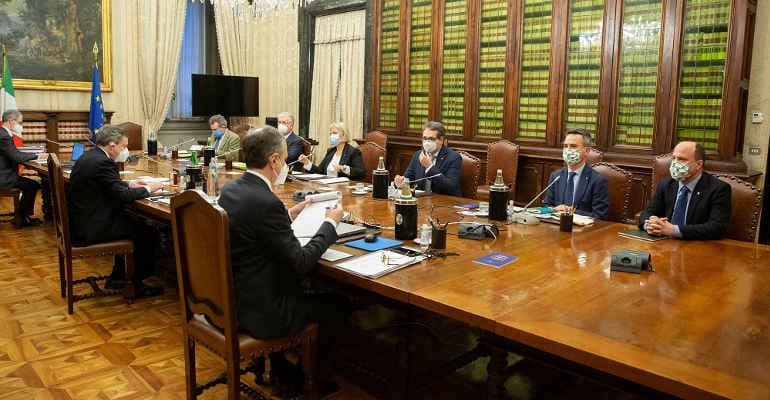 Immagine non disponibile