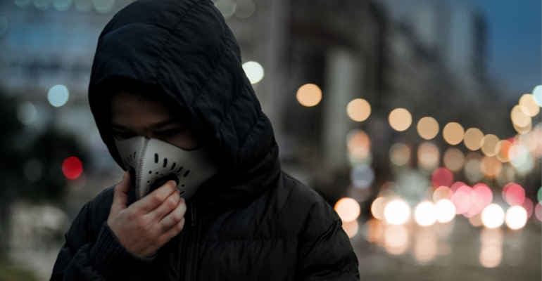 Emergenza smog nel bacino padano, l’appello di Legambiente: “Il futuro Governo e le Regioni mettano la qualità dell’aria tra le priorità”