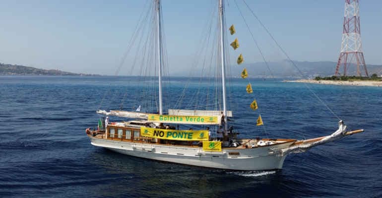 No Ponte sullo Stretto di Messina. Blitz di Goletta Verde
