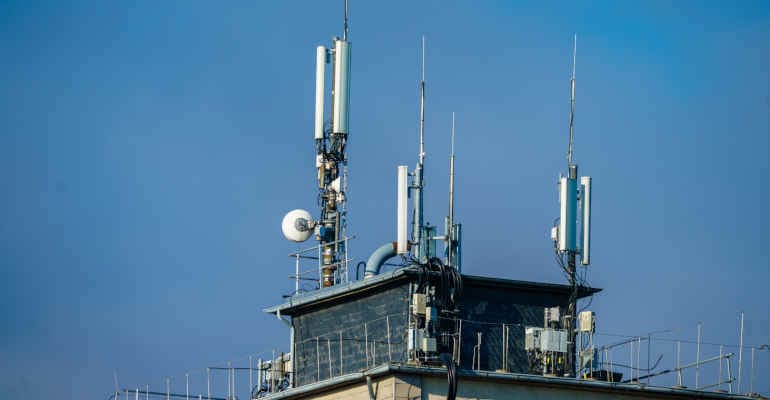 Limiti elettromagnetici, il Governo oggi approverà l’innalzamento