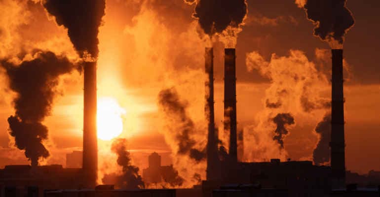 Legambiente lancia la petizione “Stop fossili, start rinnovabili”