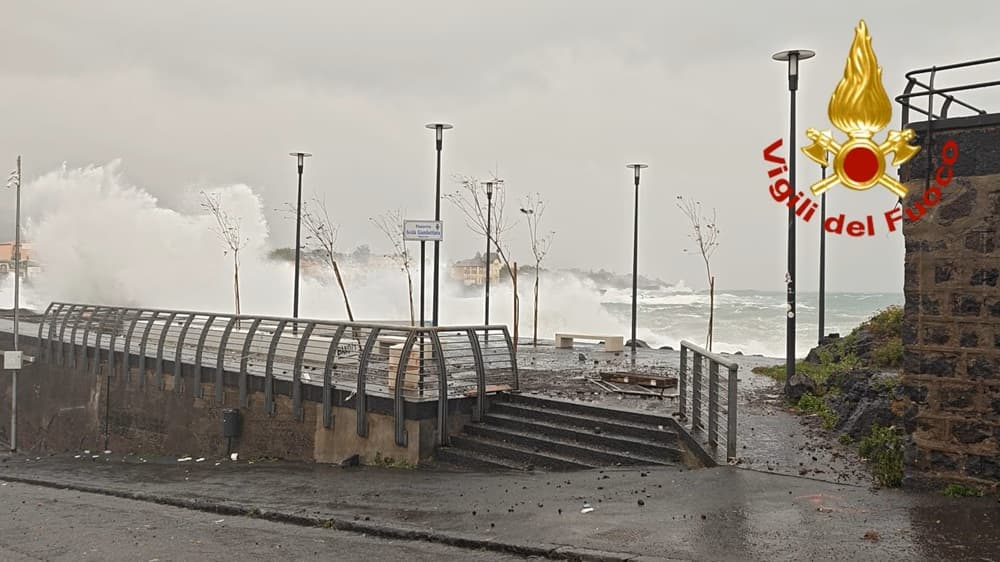 Ciclone Harry, eventi estremi sempre pù violenti