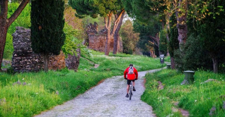 Appia Day, domeniche a piedi e a pedali per riscoprire in chiave green la Regina Viarum
