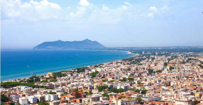 Arresti a Terracina, indagine sulla gestione del demanio marittimo